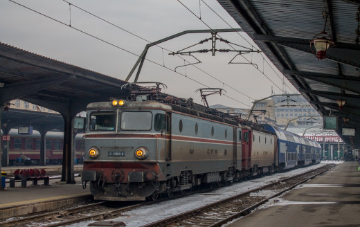 926926 (a): :2048x1288